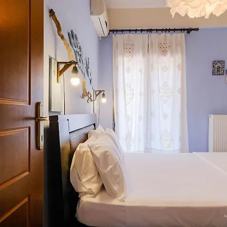 Oasis 2-bdrm Retreat With Private Garden,pefkohori