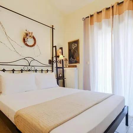 Apartment Oasis 2-bdrm Retreat With Private Garden,pefkohori